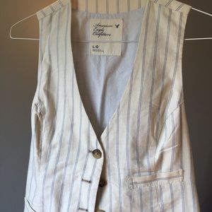 American Eagle Outfitters 🦅 Vest!